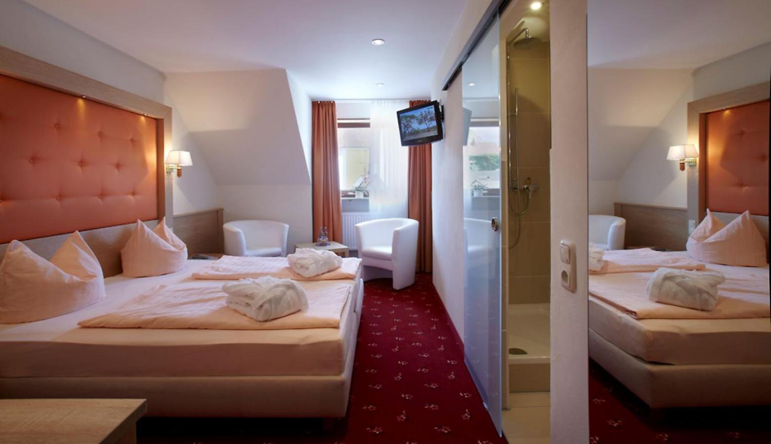 Hotel Gasthof Zur Post Königstein in der Oberpfalz 외부 사진