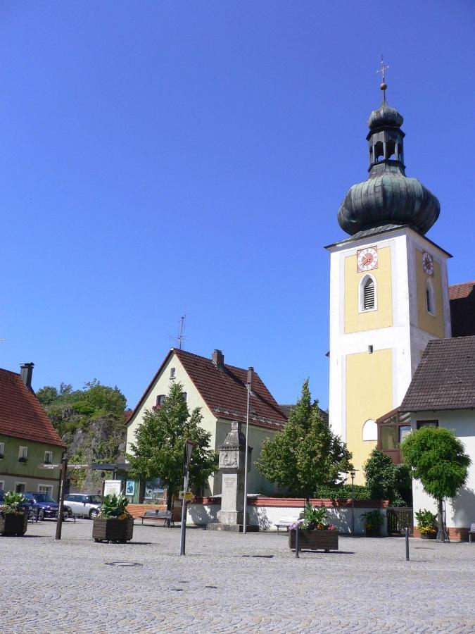Hotel Gasthof Zur Post Königstein in der Oberpfalz 외부 사진